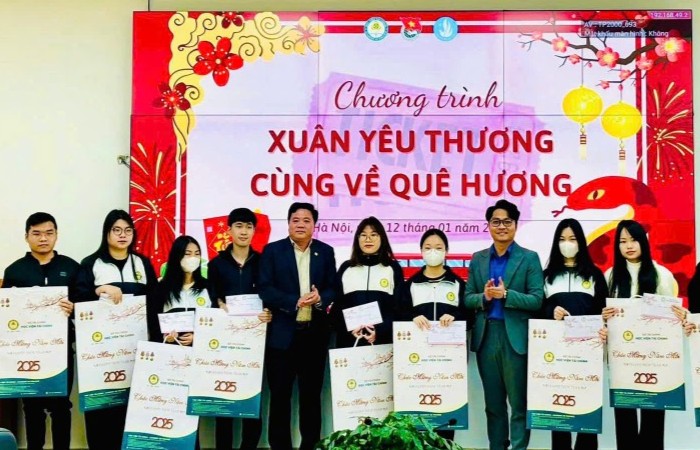 Sôi nổi hoạt động tình nguyện Đông - Xuân