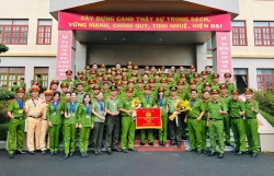 Vững vàng vì an ninh - đổi mới vì Nhân dân