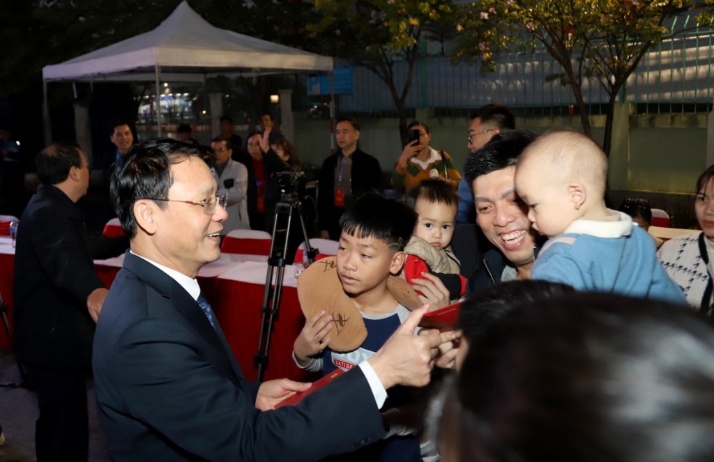 Hành trình Tết Công đoàn - mang mùa Xuân đến muôn nẻo yêu thương