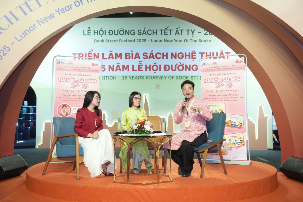 Các diễn giả chia sẻ về bộ sách