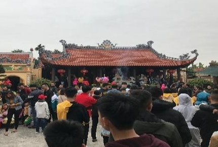 Độc đáo những phiên chợ chỉ họp duy nhất một lần trong năm