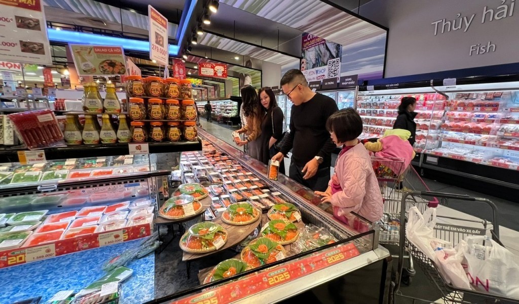 Nguồn hàng tại các siêu thị khá phong phú, đa dạng