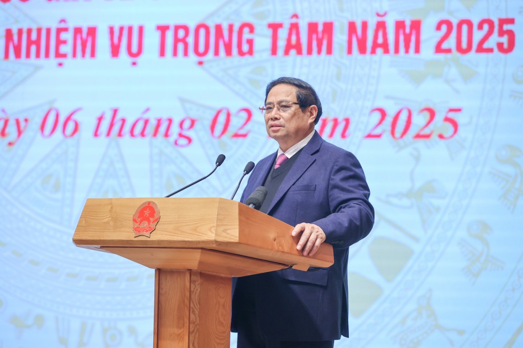 Chuyển đổi số phải toàn dân, toàn diện, toàn trình với 5 