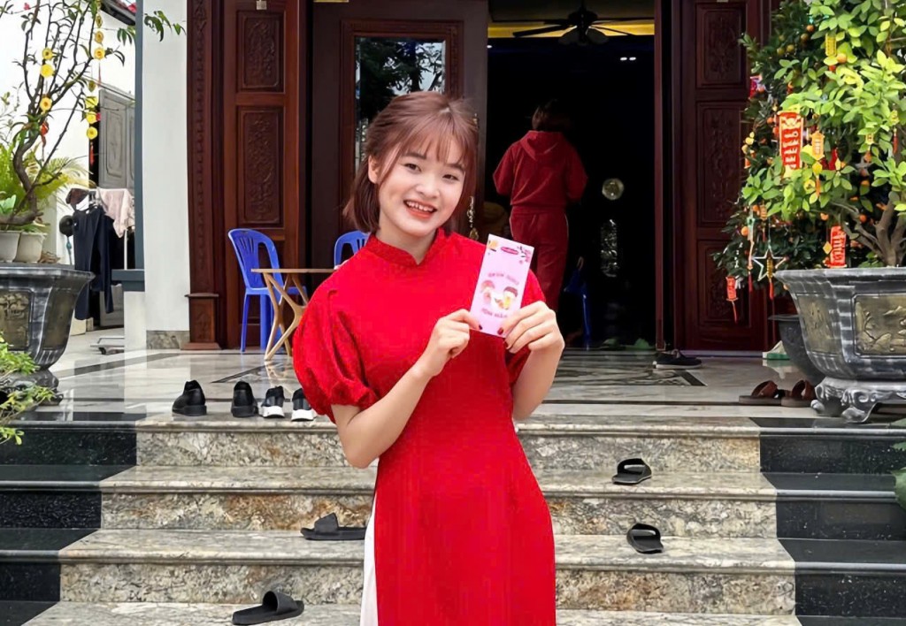 Gác lại dư âm Tết, Hương Ly quyết tâm chinh phục mục tiêu học tập lớn của bản thân