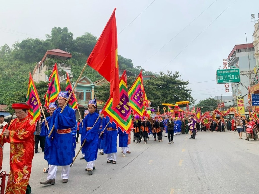 Lễ hội đền Bảo Hà