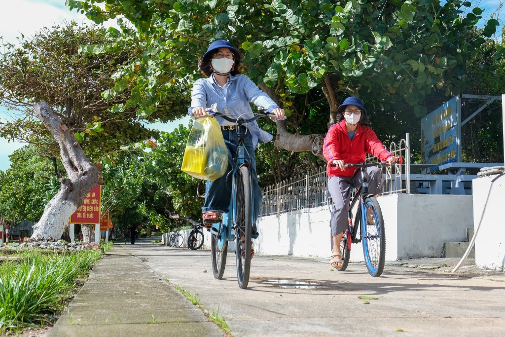 Sắc xanh Trường Sa