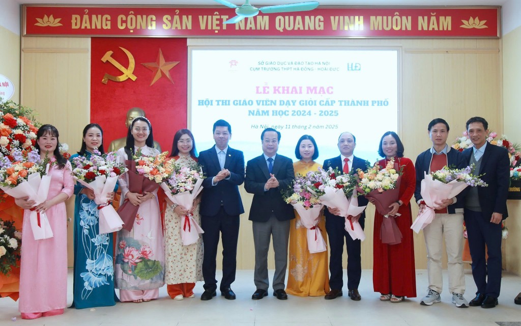 Khai mạc hội thi giáo viên dạy giỏi thành phố cấp THPT
