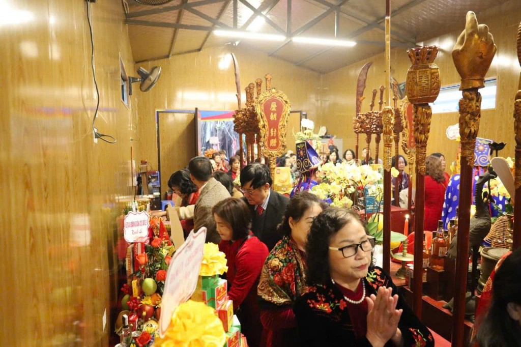 Khai ấn Lý triều Đại Vương “Trấn Tây Thượng Đẳng” tại đền Voi Phục
