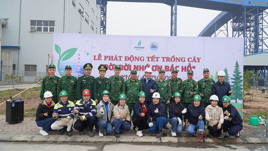 Nhiệt điện Thái Bình 2: “Tết trồng cây đời đời nhớ ơn Bác Hồ”