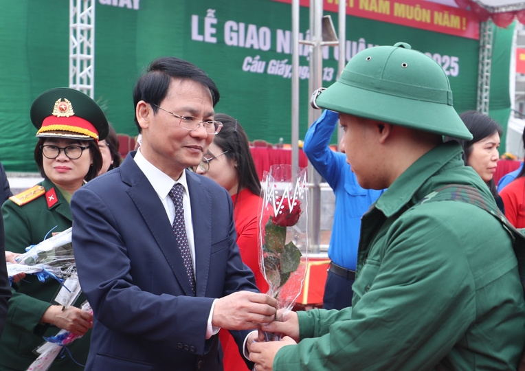 Muốn nhập ngũ để rèn luyện bản thân trong môi trường quân đội