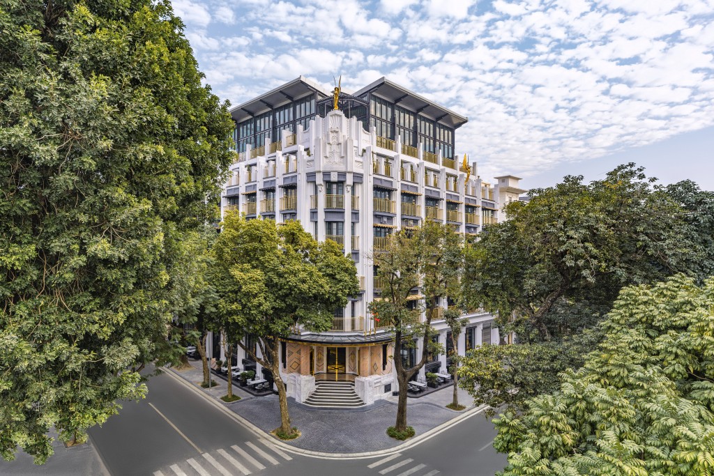   Capella Hanoi được xếp hạng 5 sao - mức độ đánh giá tối đa của Forbes Travel Guide