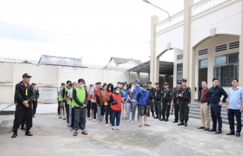 Cân nhắc, cảnh giác khi tìm tình yêu qua ứng dụng hẹn hò