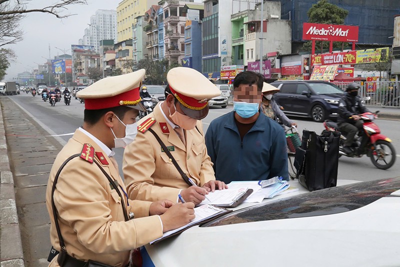 Ra quân xử lý nghiêm 6 nhóm hành vi vi phạm giao thông