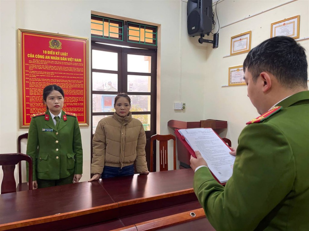 Cơ quan Cảnh sát điều tra Công an tỉnh đã ra Quyết định khởi tố bị can và Lệnh bắt bị can để tạm giam đối với Hà Thị Hường