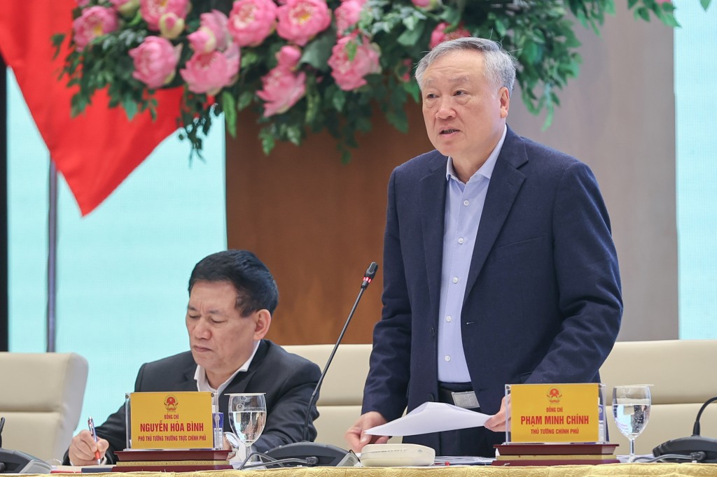 Phó Thủ tướng Thường trực Chính phủ Nguyễn Hòa Bình phát biểu tại hội nghị - Ảnh: VGP/Nhật Bắc