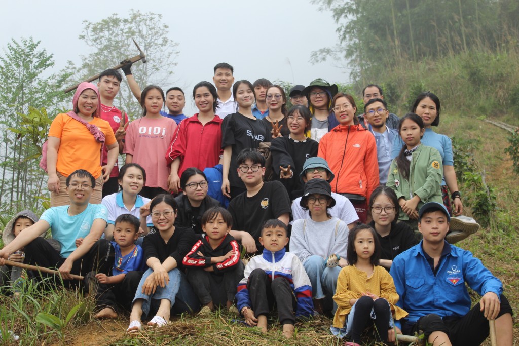 Chàng trai bản đến Thủ đô và hành trình ươm những mầm xanh