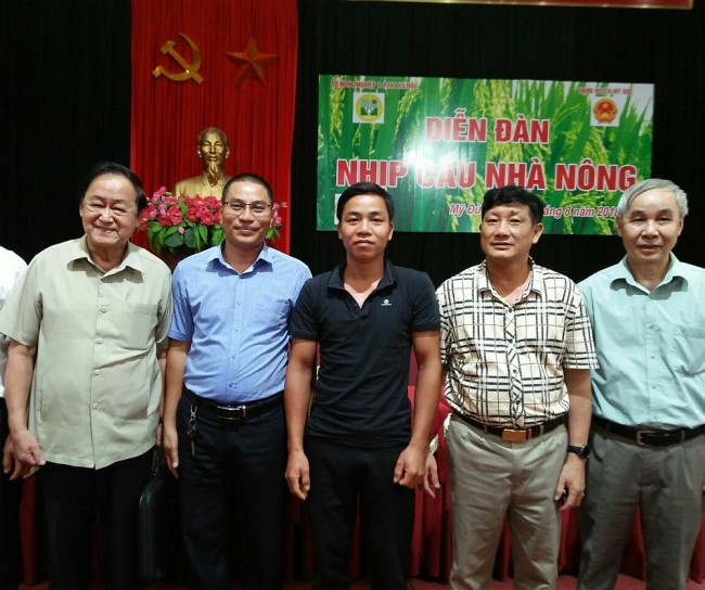 Bài 3: Người con ưu tú xứ Mường An Phú