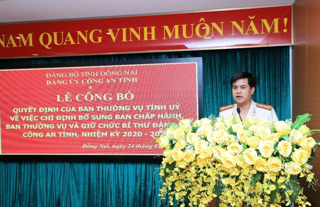 Đồng chí Đại tá Nguyễn Đức Hải, Bí thư Đảng uỷ, Giám đốc Công an tỉnh phát biểu tại buổi lễ.