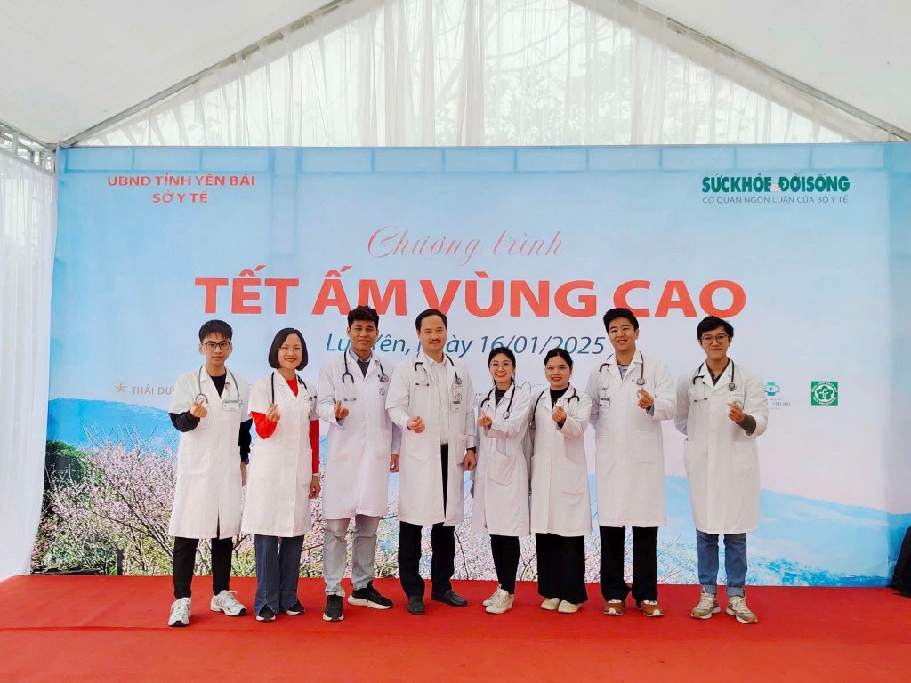 Người bác sĩ trẻ truyền cảm hứng tình nguyện vì cộng đồng