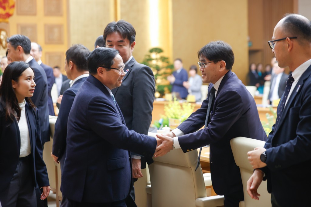 Thủ tướng Phạm Minh Chính chủ trì cuộc tọa đàm với các tập đoàn, doanh nghiệp lớn của Nhật Bản - Ảnh: VGP/Nhật Bắc