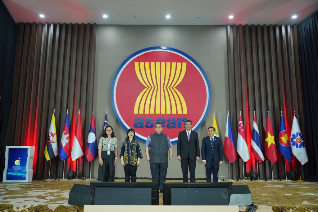 Thúc đẩy hiểu biết về AI và đổi mới trong khu vực ASEAN