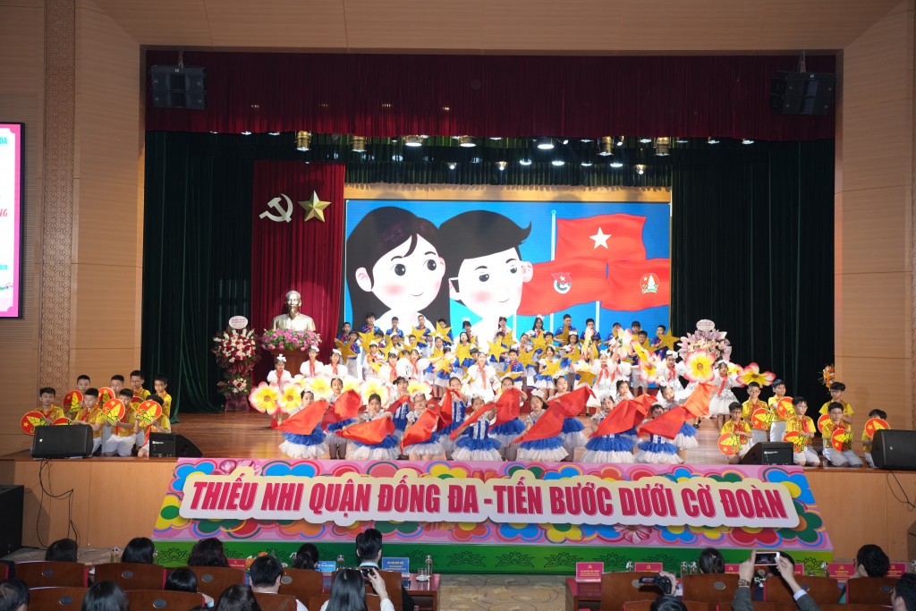 Đội viên, thiếu niên, nhi đồng quận Đống Đa quyết tâm làm theo lời Bác Hồ dạy Đội viên, thiếu niên, nhi đồng quận Đống Đa quyết tâm làm theo lời Bác Hồ dạy