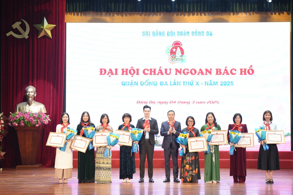 Ngày hội Thiếu nhi Đống Đa tiến bước dưới cờ Đoàn