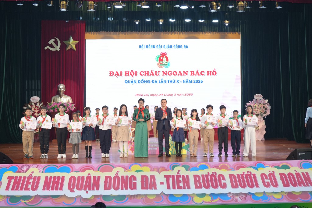 Ngày hội Thiếu nhi Đống Đa tiến bước dưới cờ Đoàn