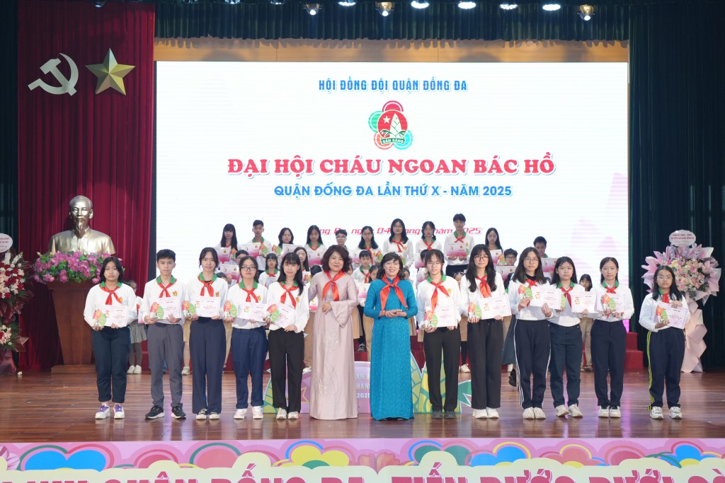 Ngày hội Thiếu nhi Đống Đa tiến bước dưới cờ Đoàn