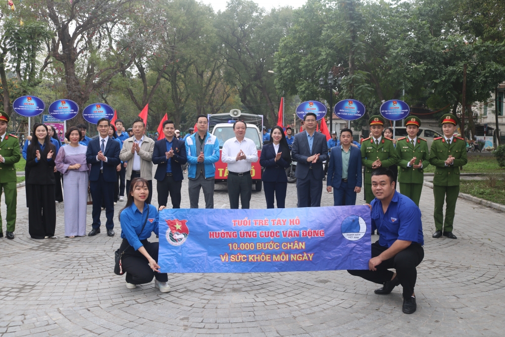6 đội hình tình nguyện của thanh niên Tây Hồ