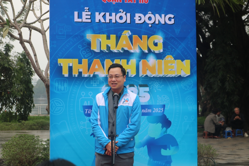 6 đội hình tình nguyện của thanh niên Tây Hồ