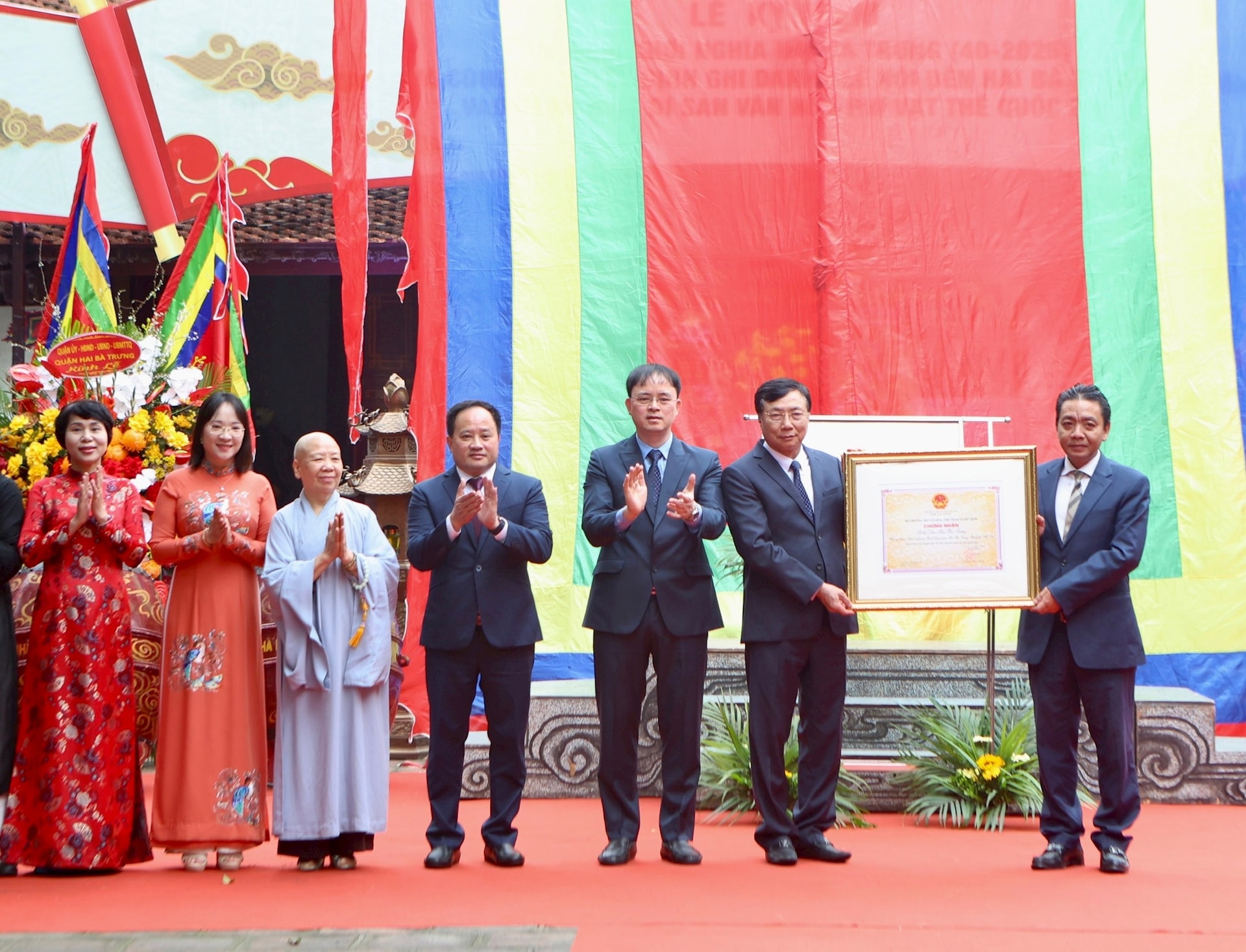 Lễ hội đền Hai Bà Trưng trở thành di sản văn hóa phi vật thể quốc gia