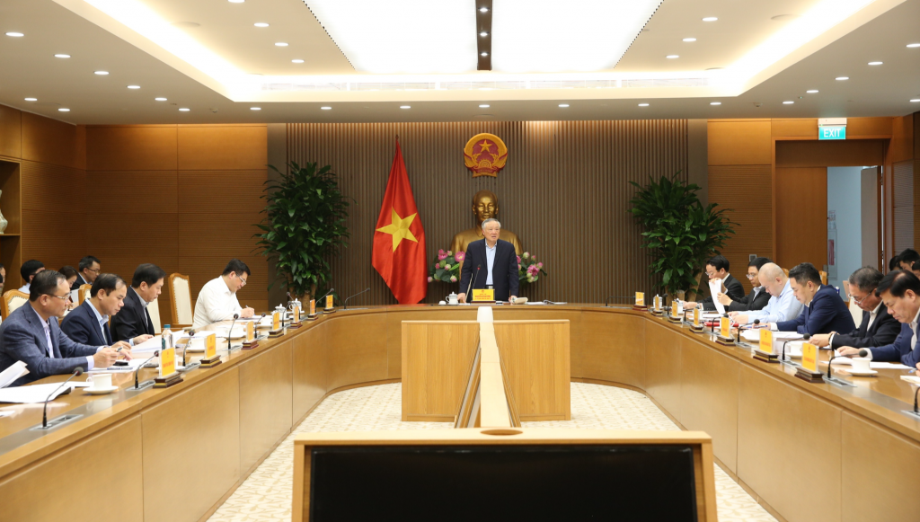 Phó Thủ tướng Thường trực Chính phủ Nguyễn Hòa Bình chủ trì cuộc họp của Ban Chỉ đạo 1568 - Ảnh: VGP/Nguyễn Hoàng