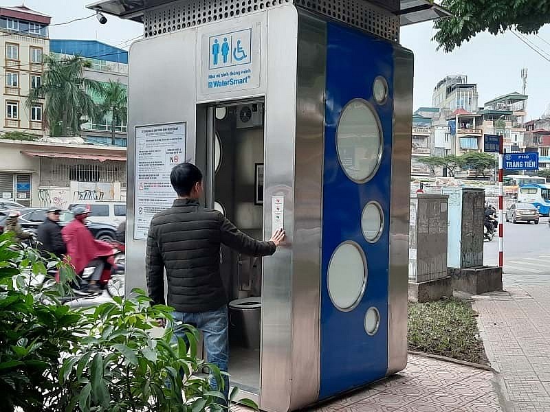 Hà Nội yêu cầu cải tạo, nâng cấp nhà vệ sinh công cộng toàn Thành phố xong trong tháng 3.2025.