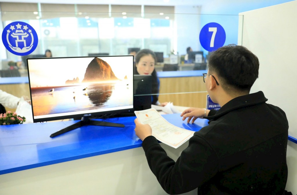 Hà Nội ban hành quy chế phối hợp tạm thời trong giải quyết TTHC
