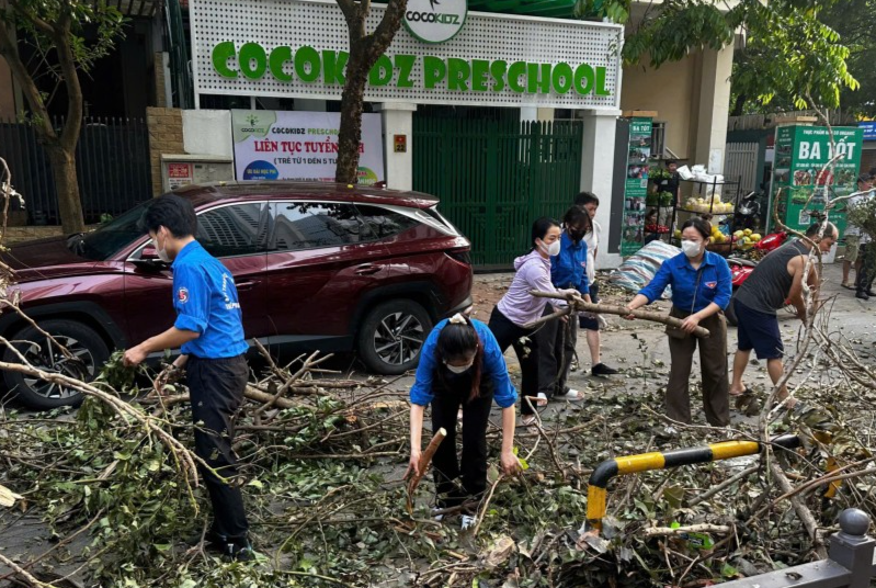 Hoạt động hỗ trợ khắc phục hậu quả sau bão