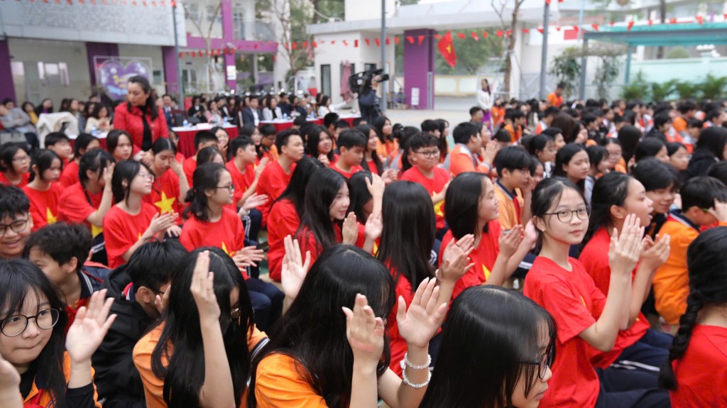 Thầy, trò quận Ba Đình quyết tâm xây dựng 