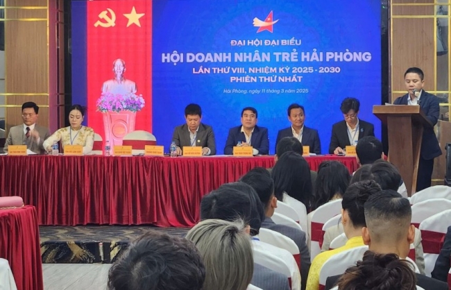 45 anh, chị vào Ban Chấp hành Hội Doanh nhân trẻ Hải Phòng khóa VIII