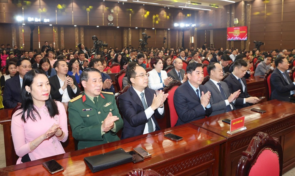 Các đại biểu dự Lễ trao giải.