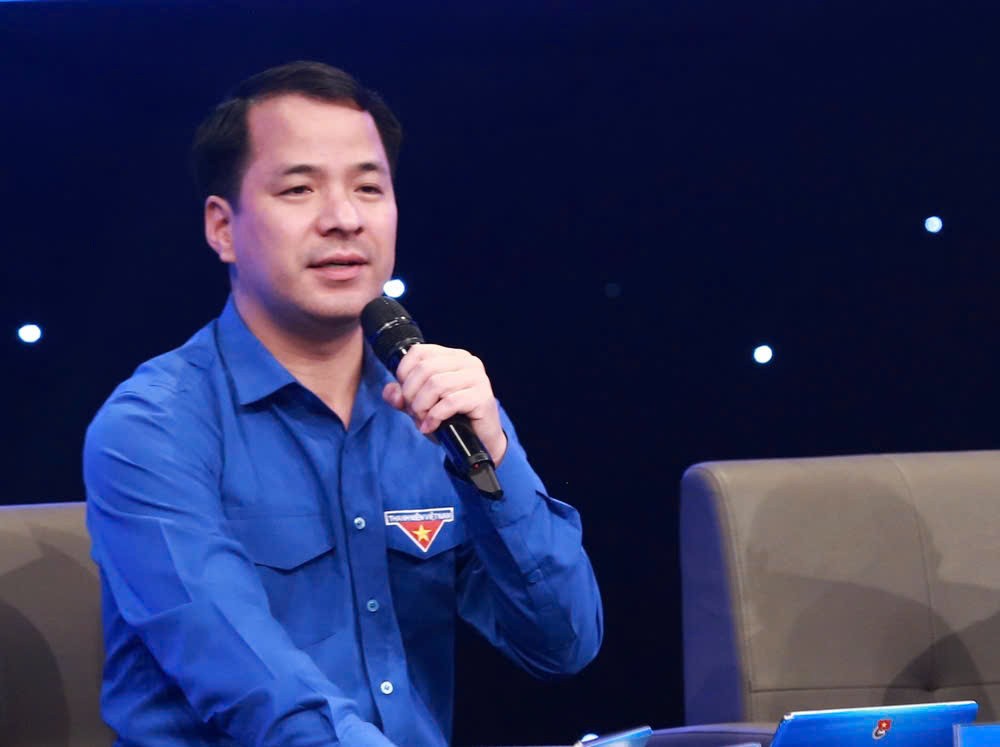 Thanh niên trong công cuộc chống lãng phí và tinh gọn bộ máy