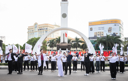 Lễ hội đường phố với những màn trình diễn đặc sắc lan tỏa khát vọng đưa thương hiệu cà phê Robusta Buôn Ma Thuột, định vị văn hóa cà phê Việt Nam trên bản đồ cà phê thế giới