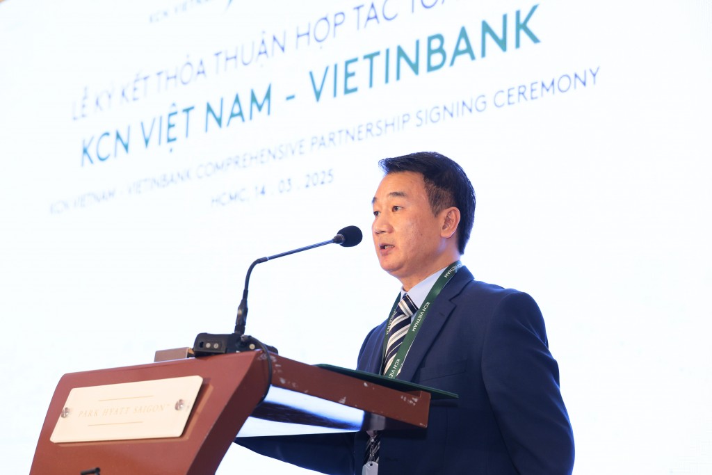 Ông Hardy Diec – Giám đốc Điều hành của Tập đoàn KCN Việt Nam, nhấn mạnh thoả thuận hợp tác với VietinBank là nền tảng quan trọng để Tập đoàn nâng cao chất lượng dịch vụ, mang lại hỗ trợ toàn diện cho nhà đầu tư, từ đó góp phần thu hút dòng vốn đầu tư FDI. 