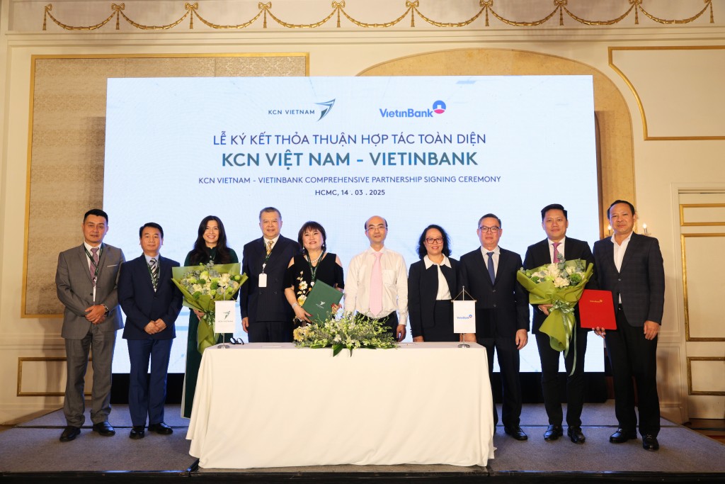 Thoả thuận hợp tác của KCN Việt Nam và VietinBank đặt nền móng cho việc triển khai các gói tài trợ tín dụng doanh nghiệp đặc biệt để KCN Việt Nam hoàn thiện hệ sinh thái sản phẩm, dịch vụ toàn diện, phục vụ tối ưu cho nhà đầu tư. 