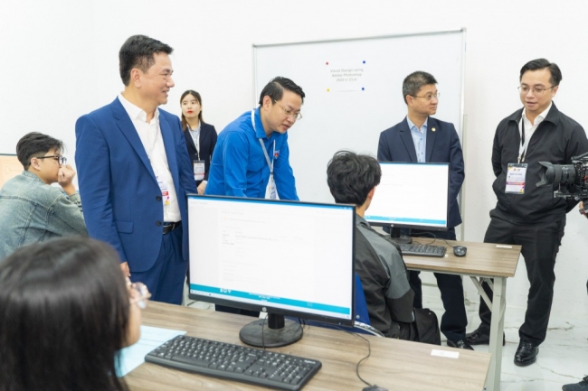 Khởi động sân chơi trí tuệ lĩnh vực công nghệ số cho bạn trẻ