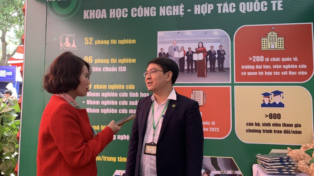 Bí thư Đoàn Học viện Nông nghiệp Việt Nam đưa ra nhiều lời khuyên bổ ích cho các bạn trẻ