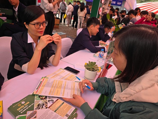 Kỹ năng mềm: “Chất xúc tác” giúp người trẻ thành công trong công việc