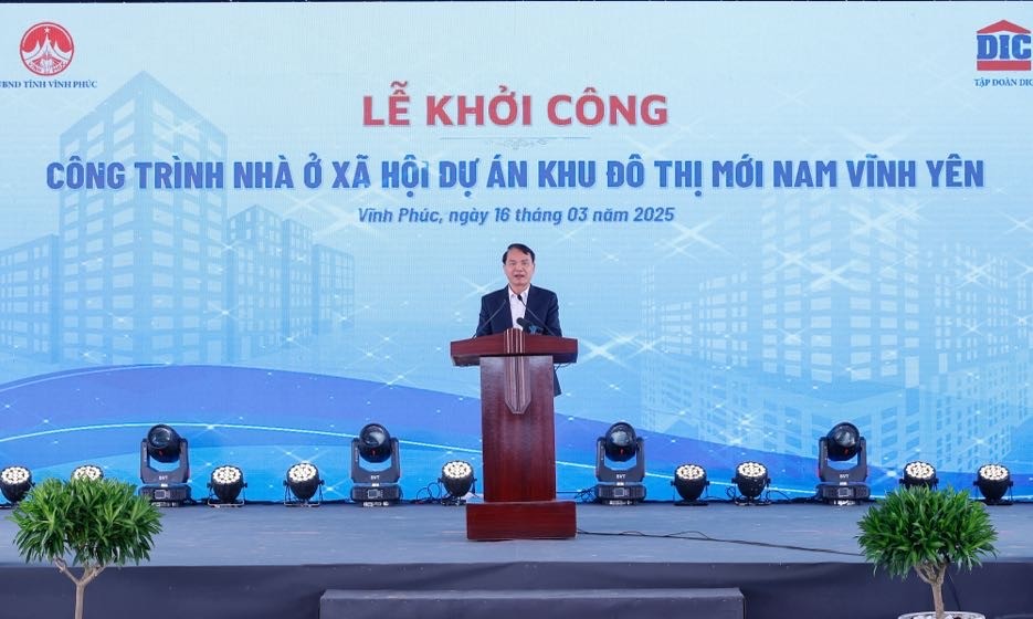 Bí thư Tỉnh ủy Vĩnh Phúc Đặng Xuân Phong cho biết, dự kiến từ nay tới hết tháng 8, mỗi tháng tỉnh sẽ khởi công một dự án nhà ở xã hội - Ảnh: VGP/Nhật Bắc