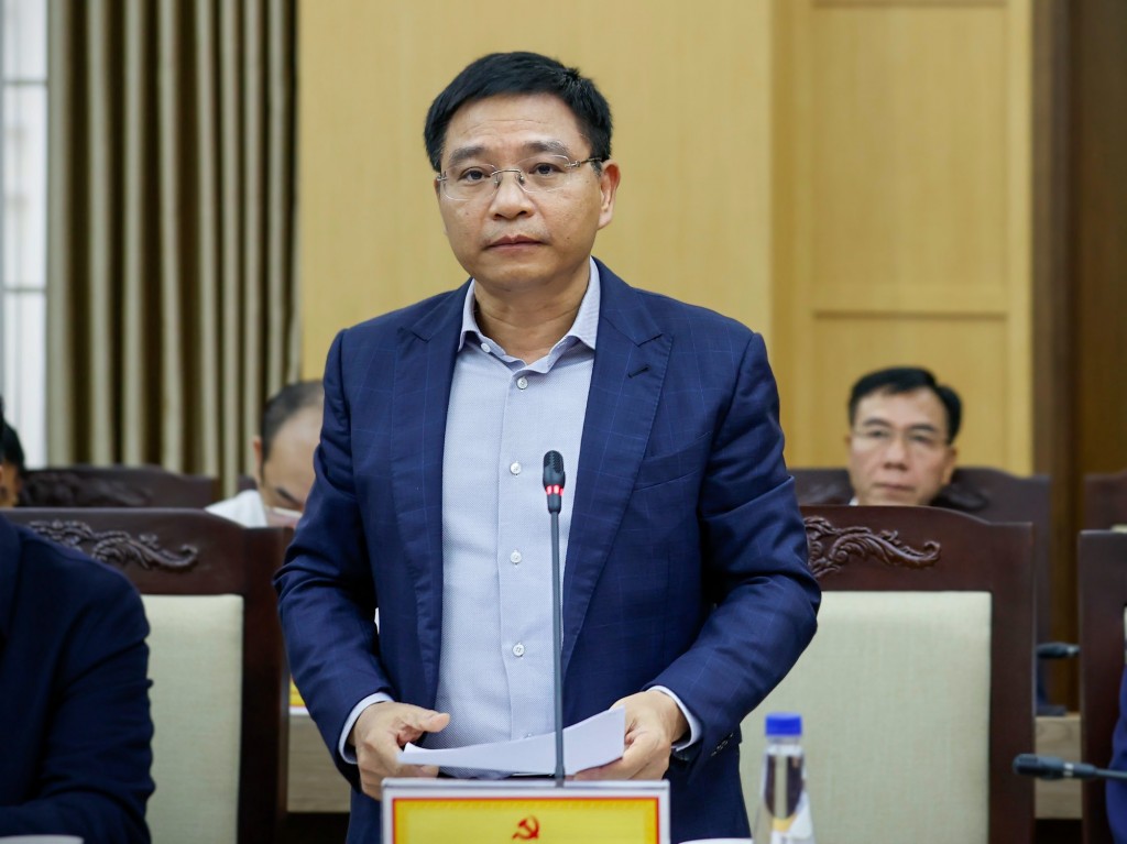Bộ trưởng Bộ Tài chính Nguyễn Văn Thắng phát biểu tại buổi làm việc - Ảnh: VGP/Nhật Bắc