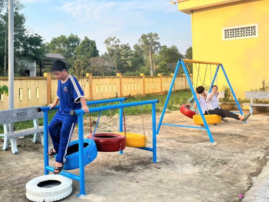 Sân chơi lành mạnh, bổ ích cho các em thiếu nhi, giúp các em thiếu nhi phát triển toàn diện cả về thể chất và tinh thần