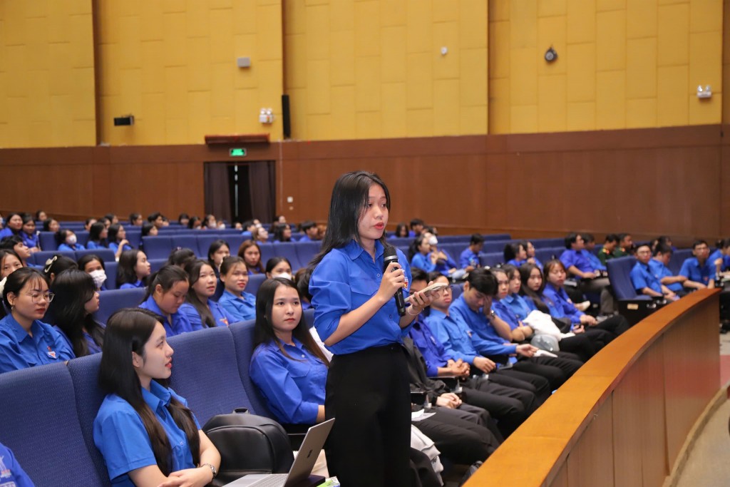 Đoàn viên, thanh niên thể hiện sự quan tâm về chuyển đổi số, đổi mới sáng tạo và khởi nghiệp, góp phần xây dựng quê hương phát triển 